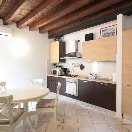 Apartment Interno 4 - Cozy New Flat *